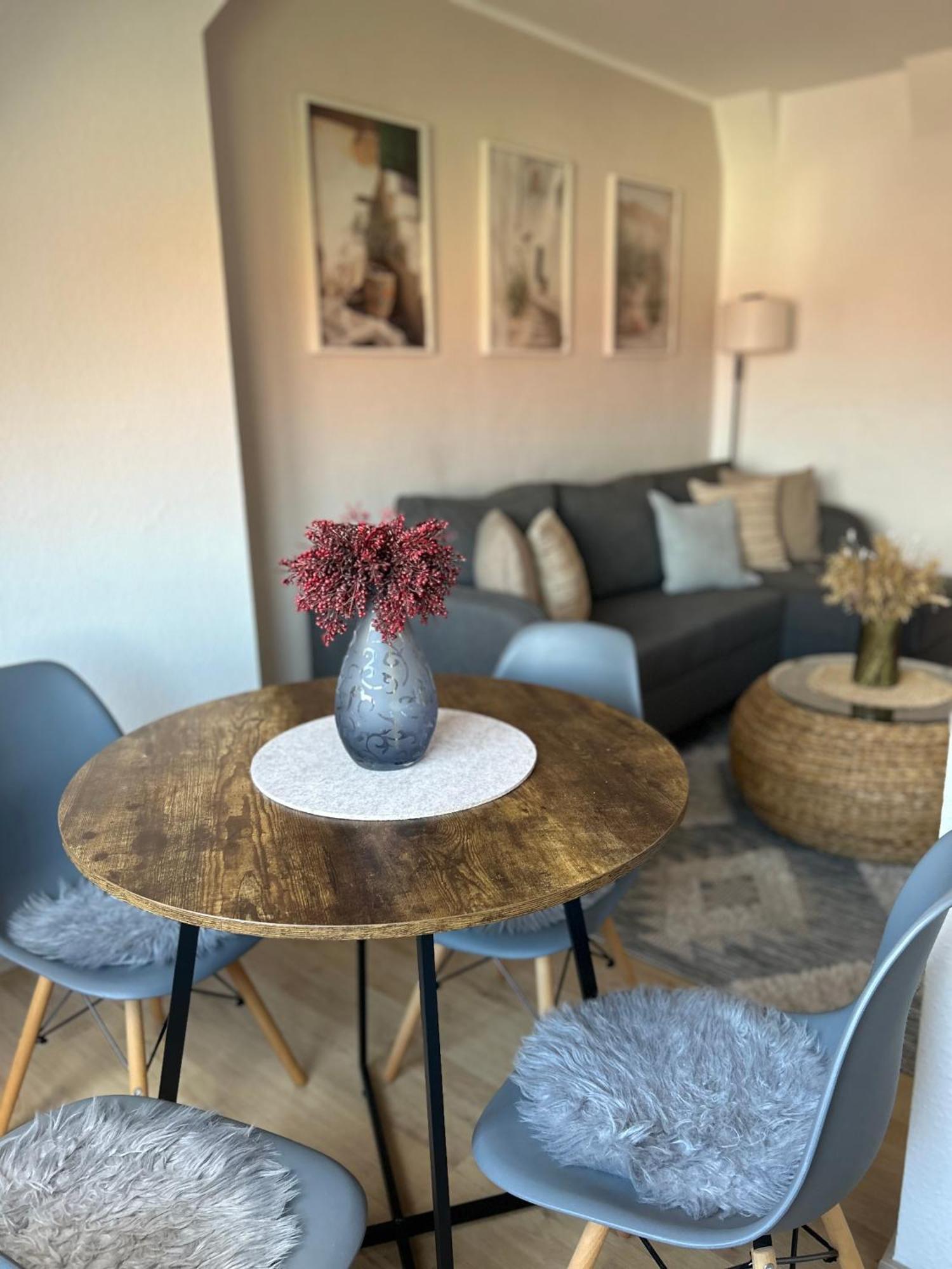 Gemuetliches Altstadtapartment Mit Balkon Und Smart Tv 埃尔福特 外观 照片