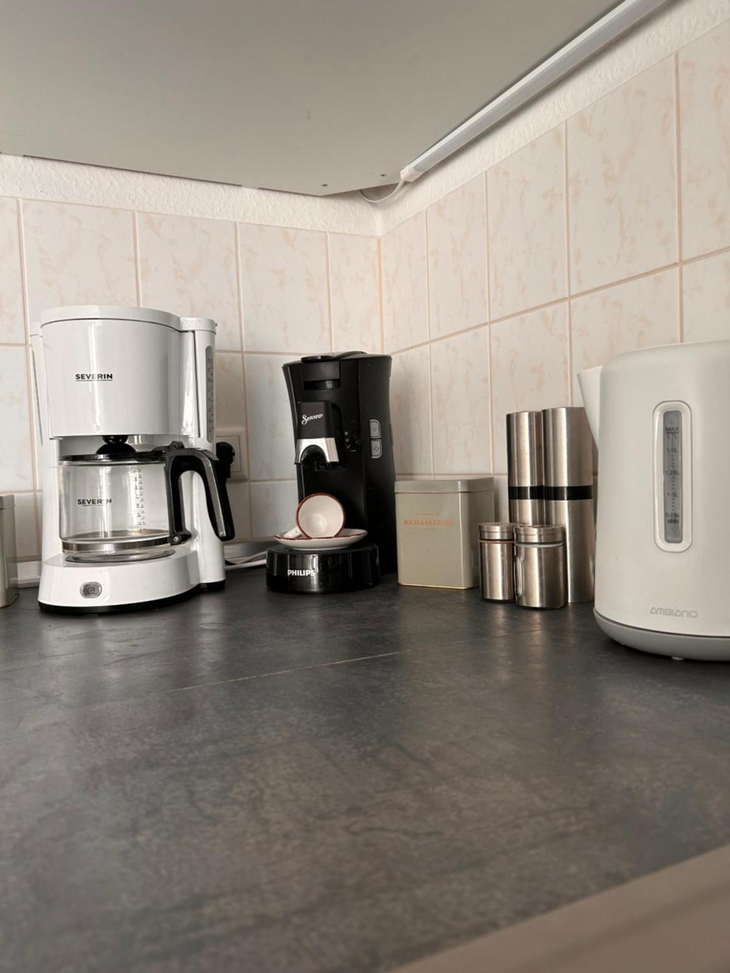 Gemuetliches Altstadtapartment Mit Balkon Und Smart Tv 埃尔福特 外观 照片